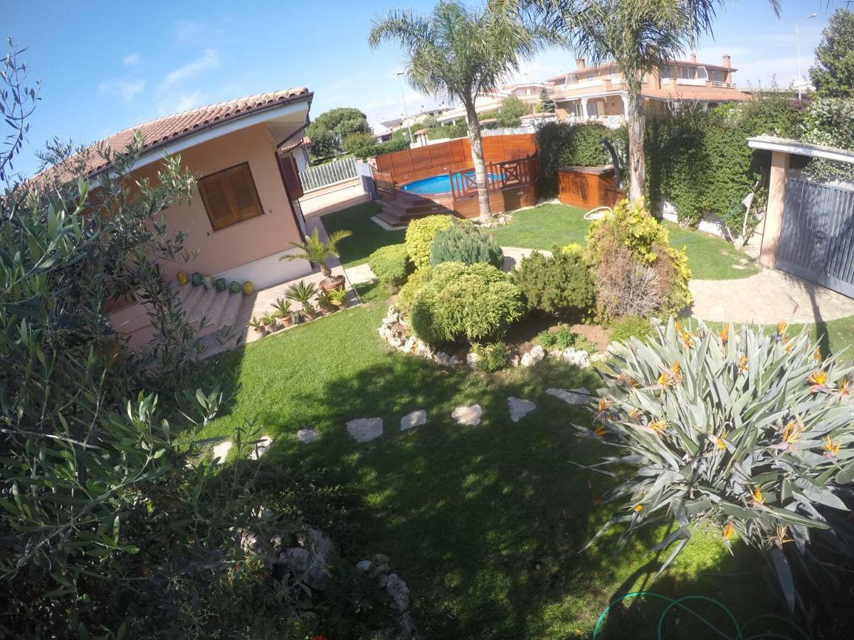 Villa Nevada -20 Min Da Roma Ladispoli Dış mekan fotoğraf