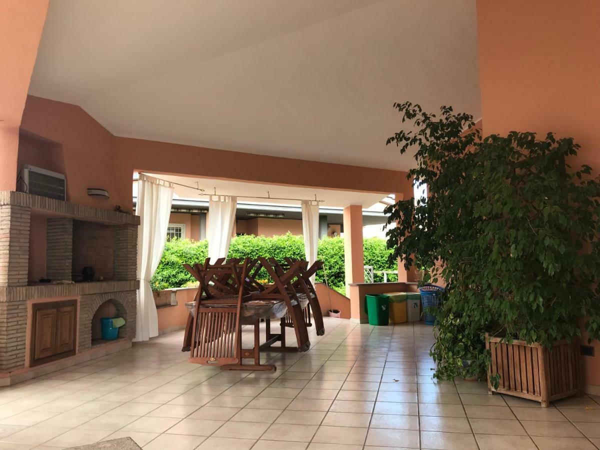 Villa Nevada -20 Min Da Roma Ladispoli Dış mekan fotoğraf