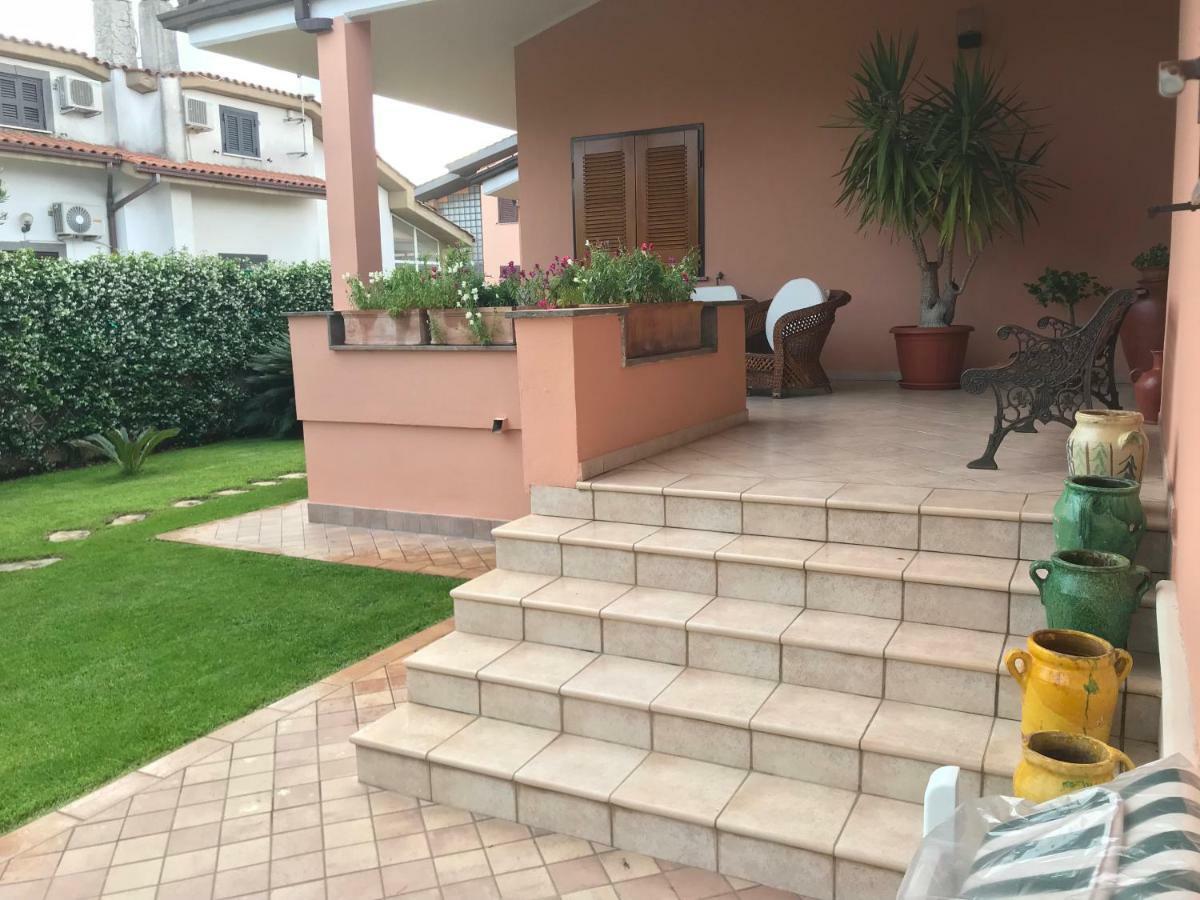 Villa Nevada -20 Min Da Roma Ladispoli Dış mekan fotoğraf